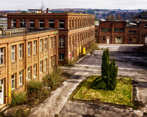 Fabrikgebäude, Lagerhalle, Kellerräume